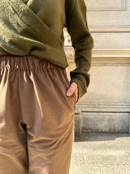 Pantaloni Asia in velluto cammello