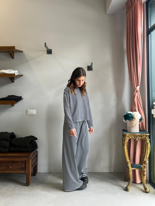 Pantaloni Mia a righe blu e bianche