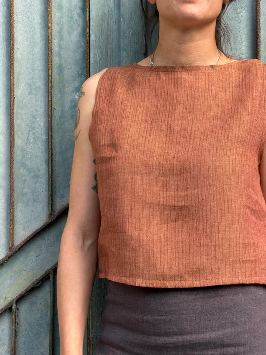 Top Emilia in lino color terracotta