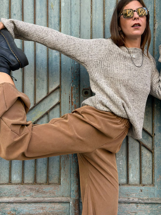 Pantaloni Mia in cupro cammello