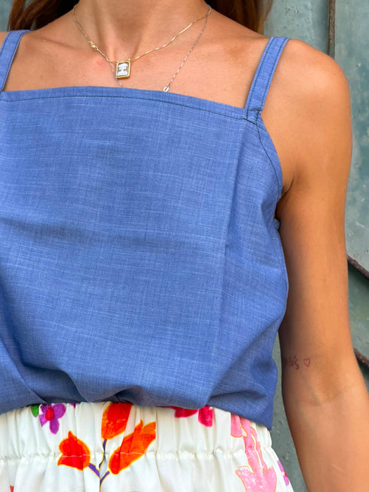 Top Filomena in cotone azzurro