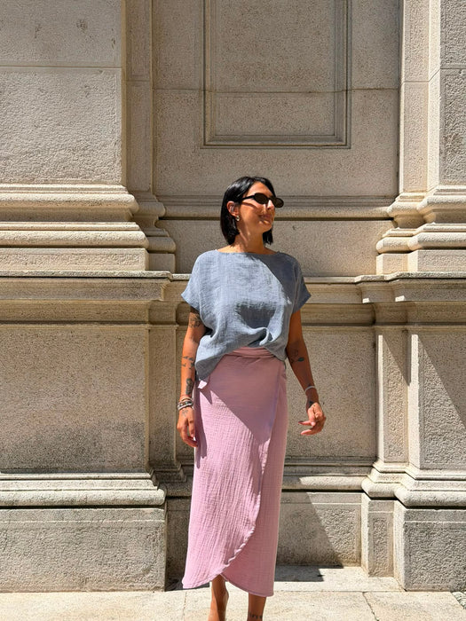 T-Shirt Scatoletta in lino azzurro jeans