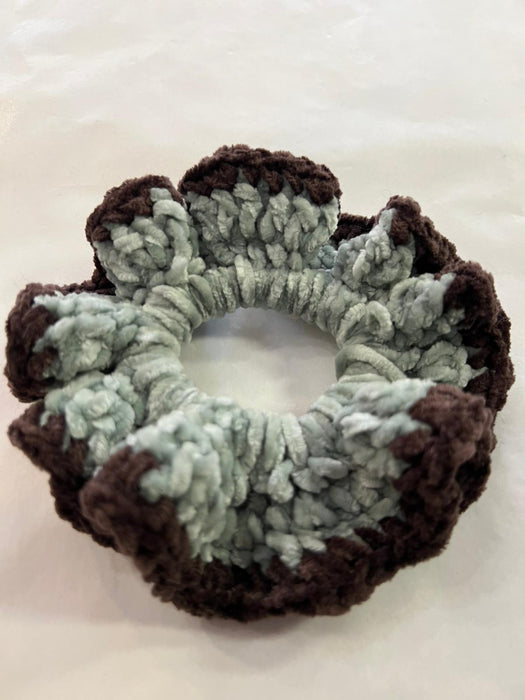 Fifì all’uncinetto in ciniglia