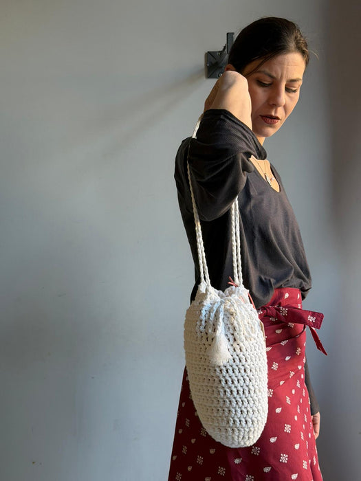 Borsa all’uncinetto in cotone bianco