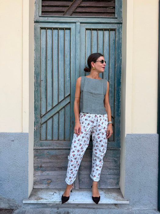 Pantaloni Asia a fiorellini