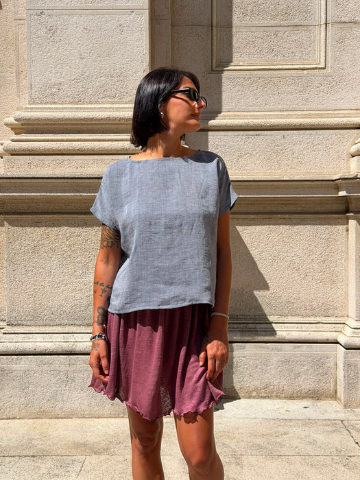 T-Shirt Scatoletta in lino azzurro jeans