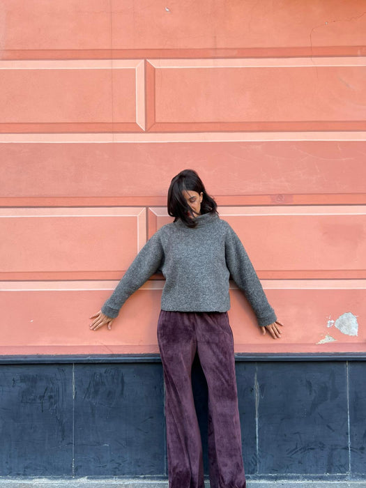 Pantaloni Mia in ciniglia melanzana