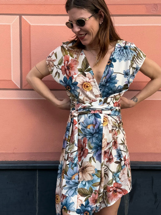Abito Magda corto a fiori azzurri