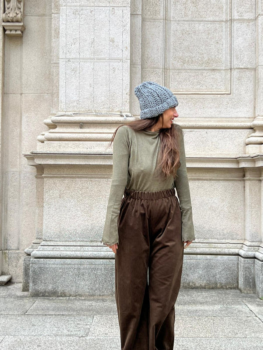 Pantaloni Mia in velluto marrone tabacco