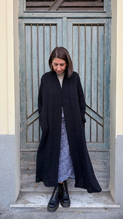 Cardigan Marinella in lana nera